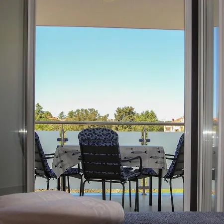 Ferienwohnung Fur 4 Personen Ca 72 Qm In Novigrad, Istrien Istrische Riviera *